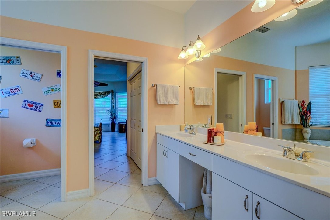 4 Bed Pool Home for Sale in Cape Coral, photo 21