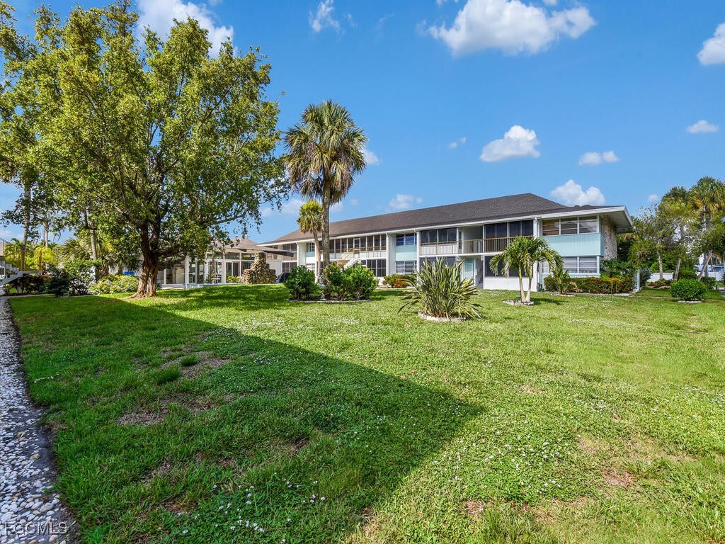 2 Bed Condominium for Sale in Cape Coral, photo 21