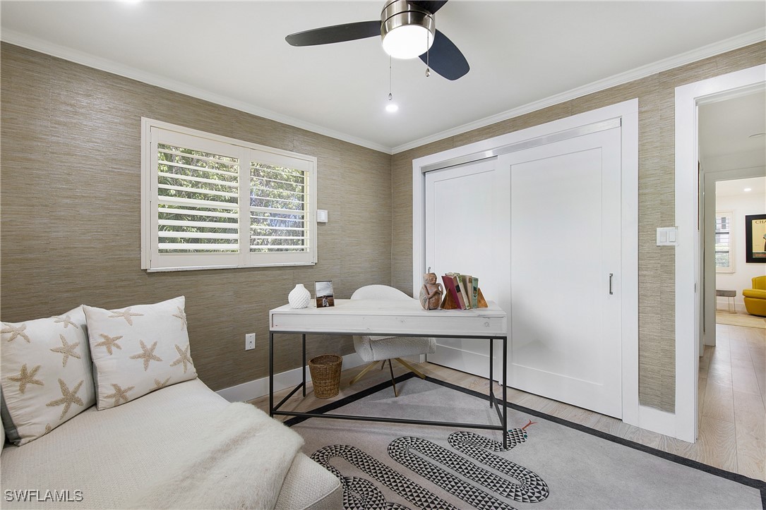 3 Bed Pool Home for Sale in Golden Shores, photo 21