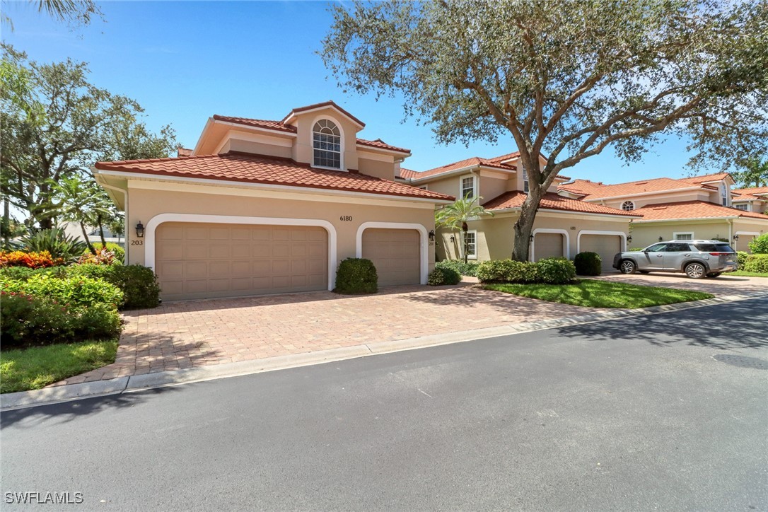 3 Bed Waterfront Home for Sale in Naples, photo 21