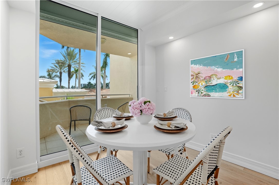 3 Bed Waterfront Home for Sale in Naples, photo 21