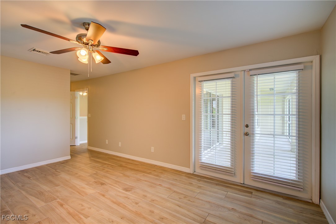 3 Bed Waterfront Home for Sale in Cape Coral, photo 21