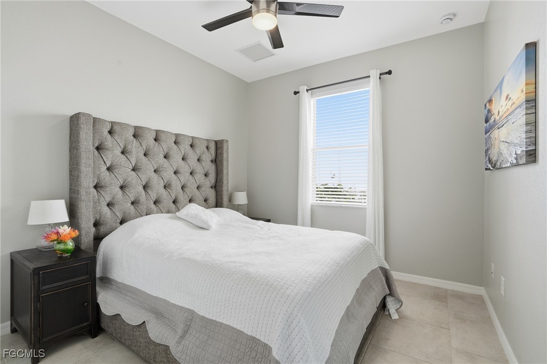 4 Bed SingleFamilyResidence for Sale in Naples, photo 21