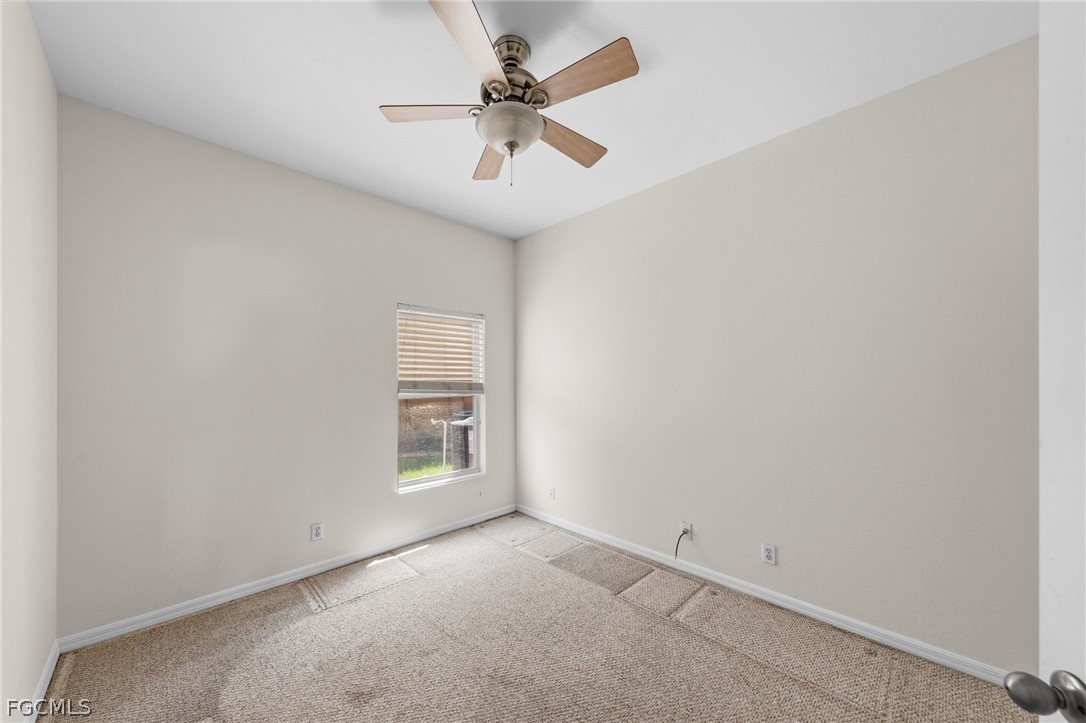 3 Bed SingleFamilyResidence for Sale in Cape Coral, photo 21