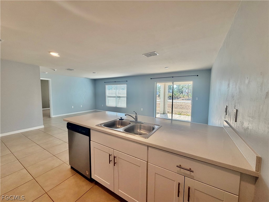 4 Bed SingleFamilyResidence for Sale in Labelle, photo 21