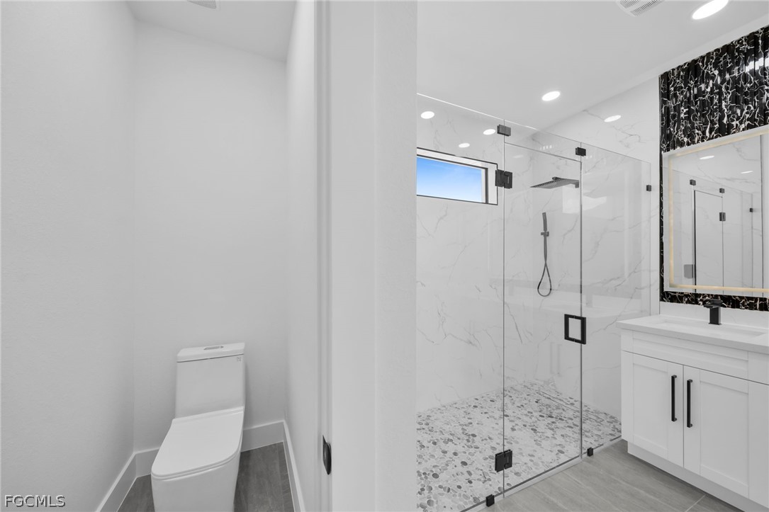3 Bed SingleFamilyResidence for Sale in Lehigh Acres, photo 21