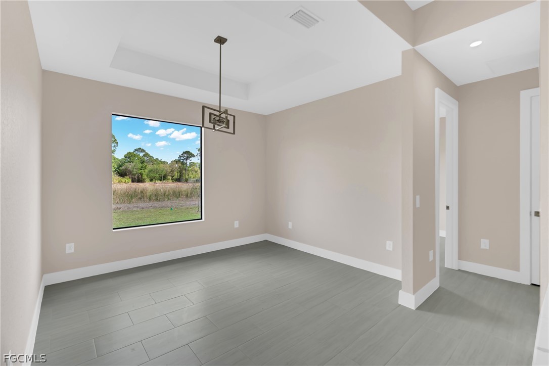 3 Bed SingleFamilyResidence for Sale in Port Labelle, photo 21