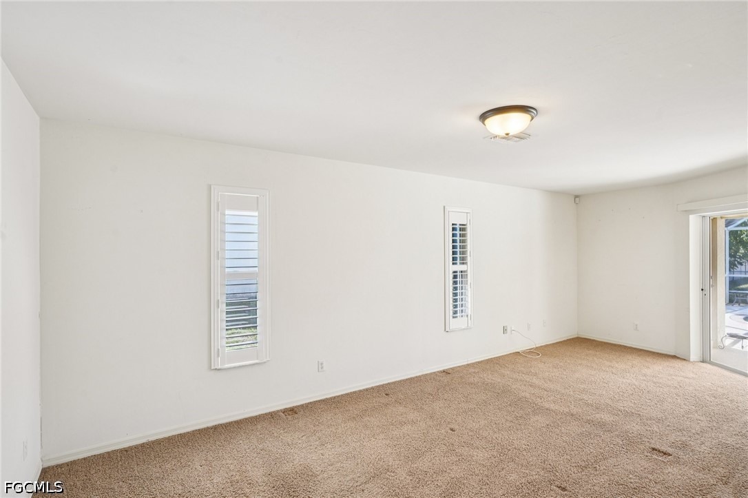3 Bed Pool Home for Sale in Lehigh Acres, photo 21