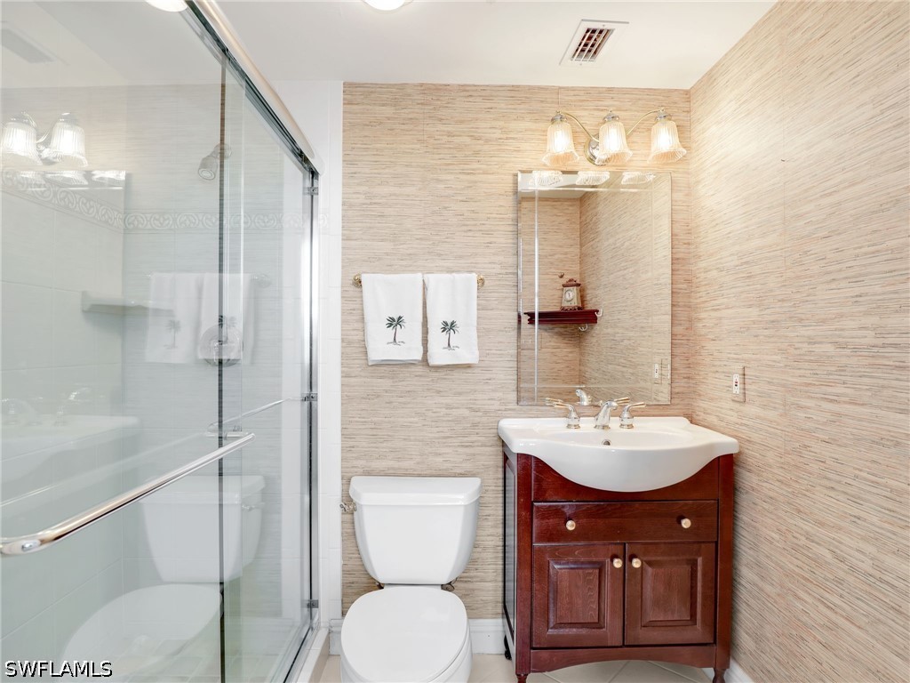 4 Bed Waterfront Home for Sale in Mirage, photo 21