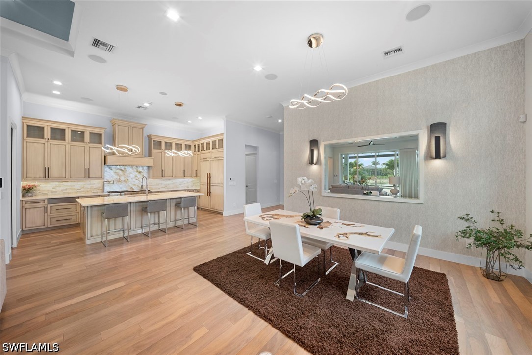 3 Bed Pool Home for Sale in Sapphire Cove, photo 21