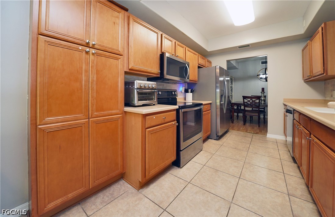 3 Bed Condominium for Sale in Whispering Palms, photo 21
