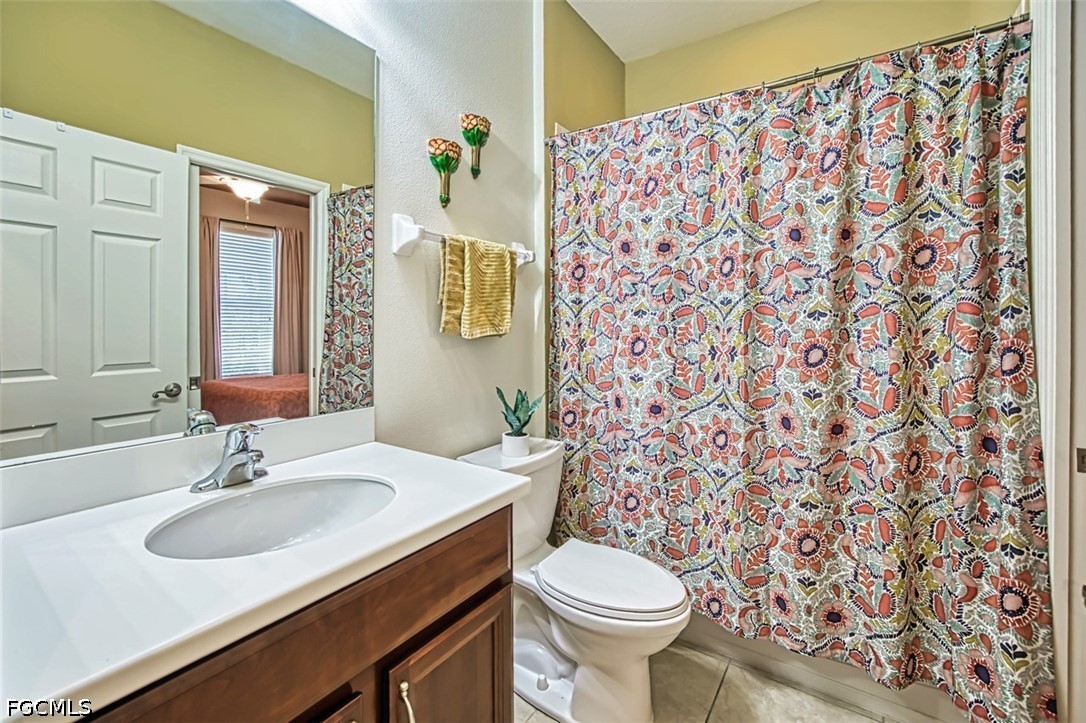 2 Bed Waterfront Home for Sale in Fort Myers, photo 21