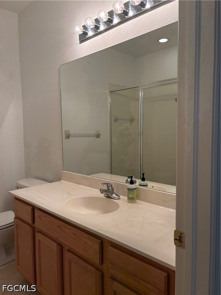 2 Bed Waterfront Home for Sale in Fort Myers, photo 21