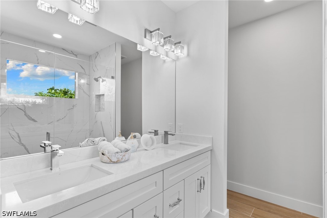 4 Bed SingleFamilyResidence for Sale in Naples, photo 21