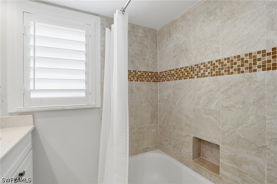2 Bed Pool Home for Sale in Hickory Shores, photo 21