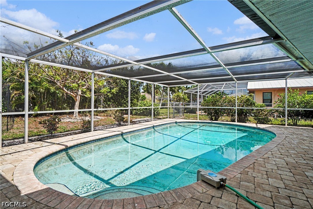 3 Bed Pool Home for Sale in Cape Coral, photo 21