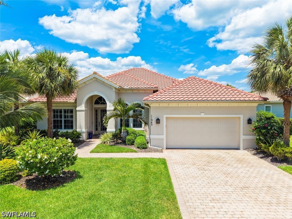 3 Bed Pool Home for Sale in Hollybrook, photo 21