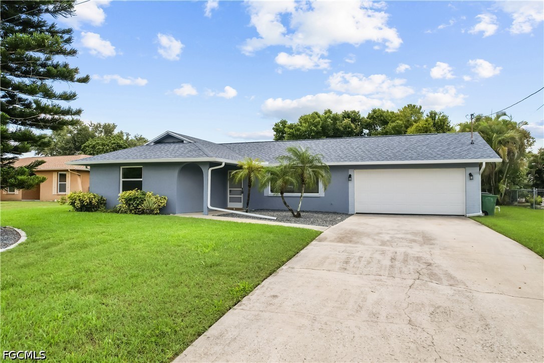 3 Bed Pool Home for Sale in Cape Coral, photo 21