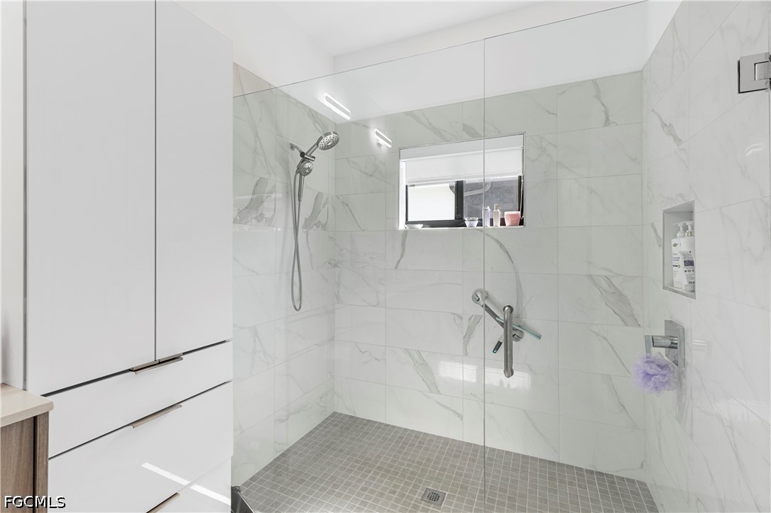 3 Bed SingleFamilyResidence for Sale in Maple Ridge, photo 21