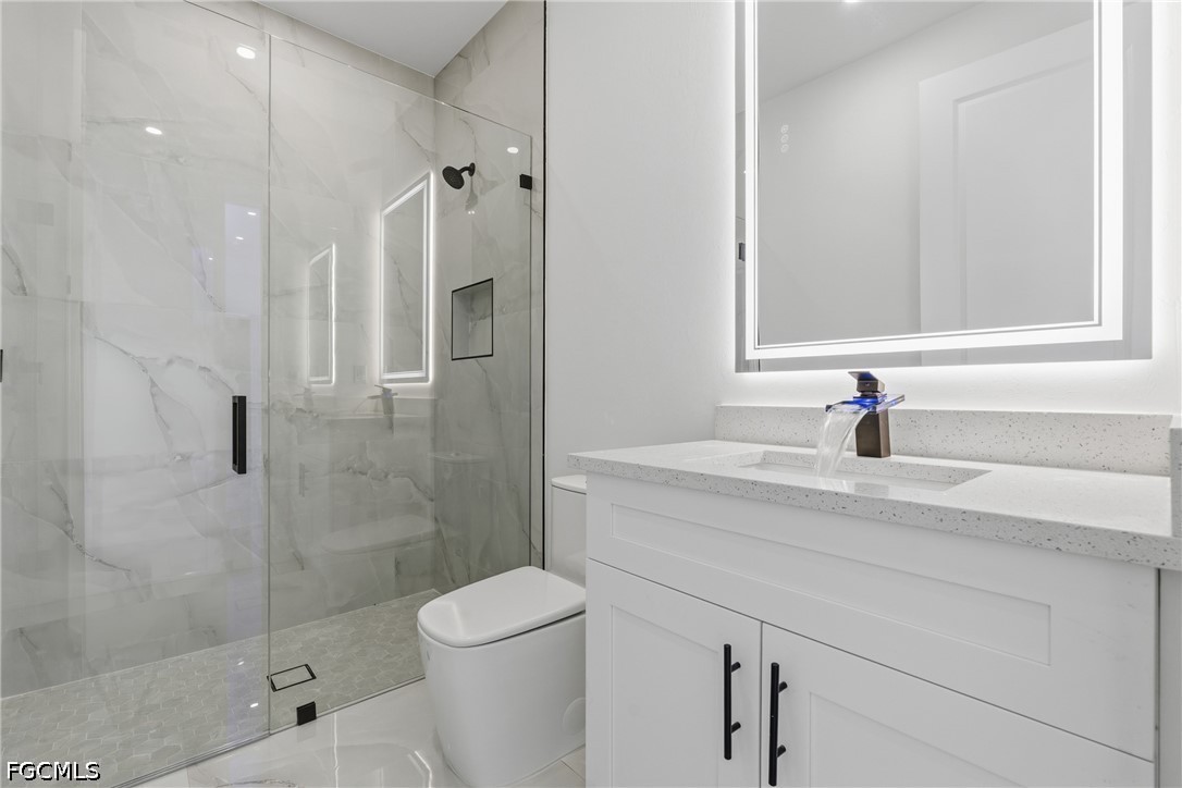 3 Bed SingleFamilyResidence for Sale in Cape Coral, photo 21