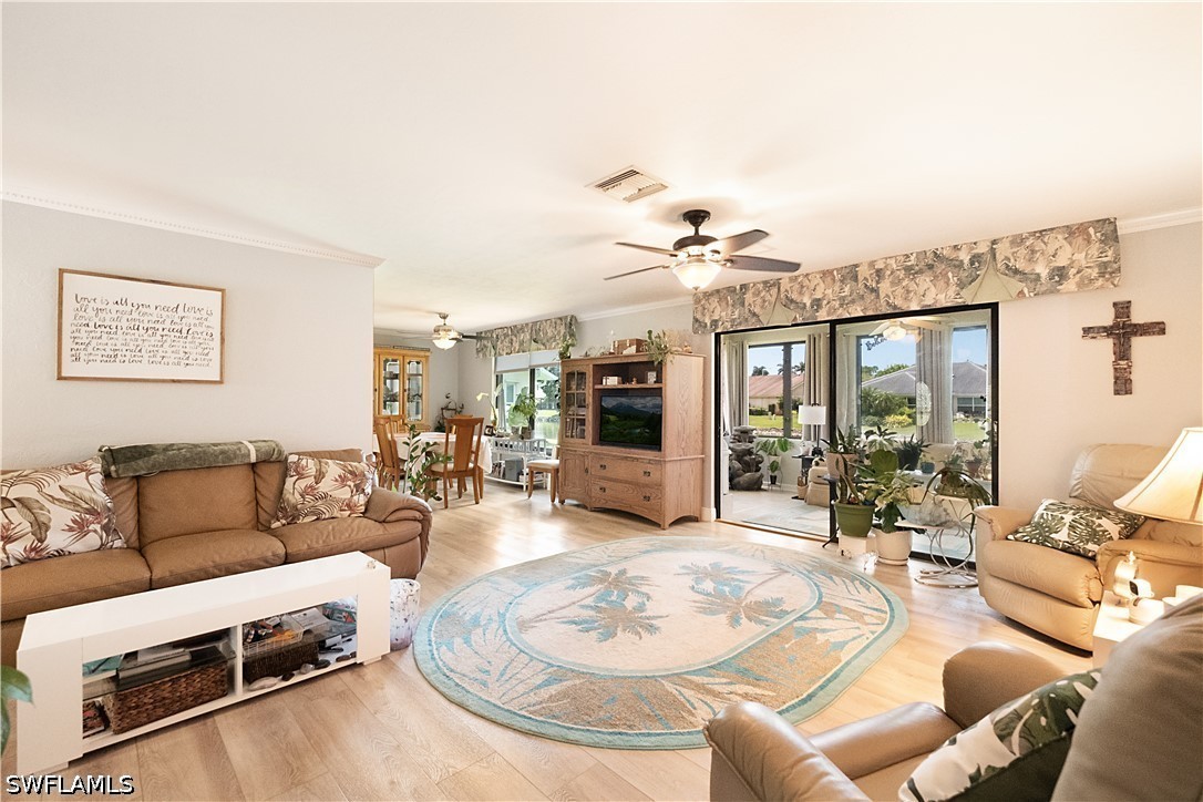 2 Bed Waterfront Home for Sale in Naples, photo 21