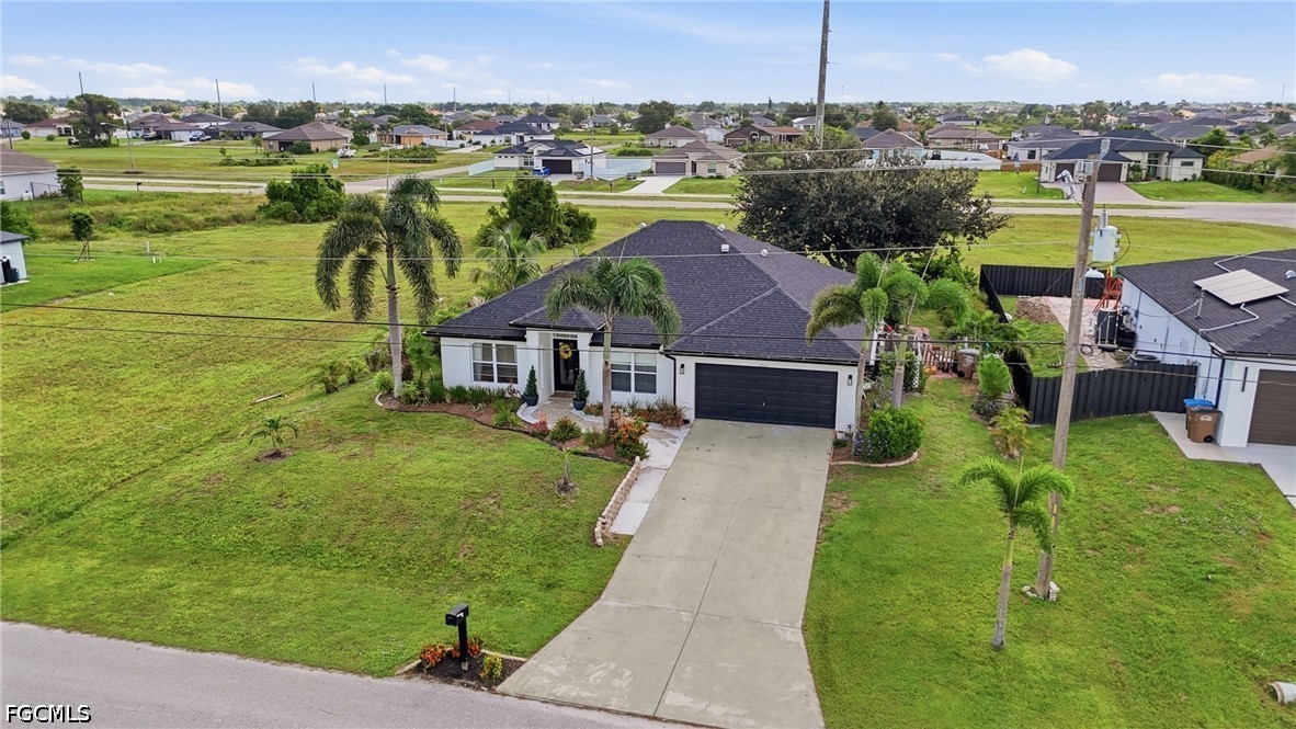 3 Bed Pool Home for Sale in Cape Coral, photo 21