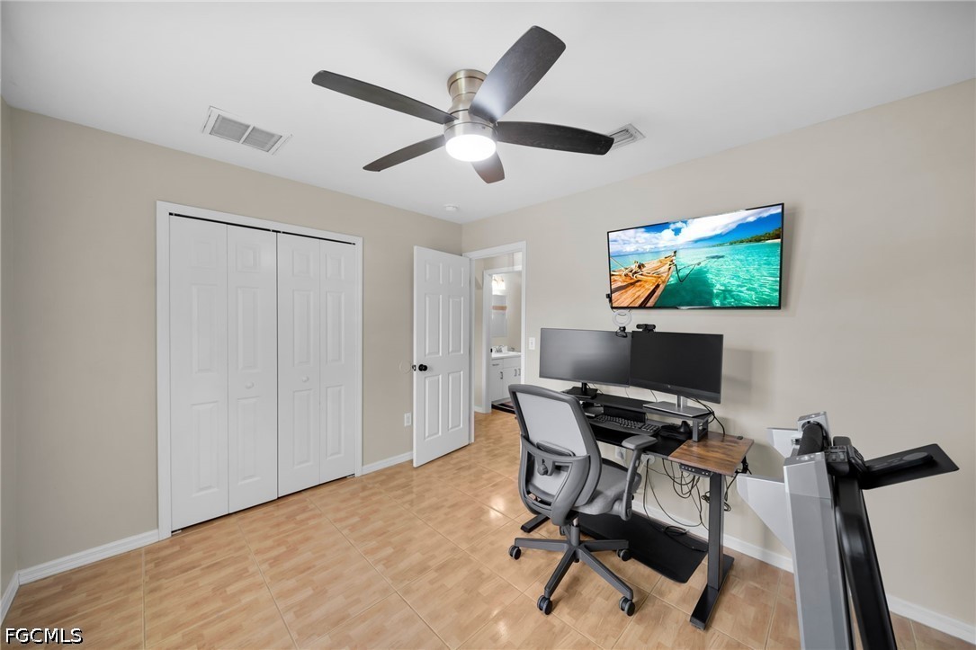 3 Bed Pool Home for Sale in Cape Coral, photo 21