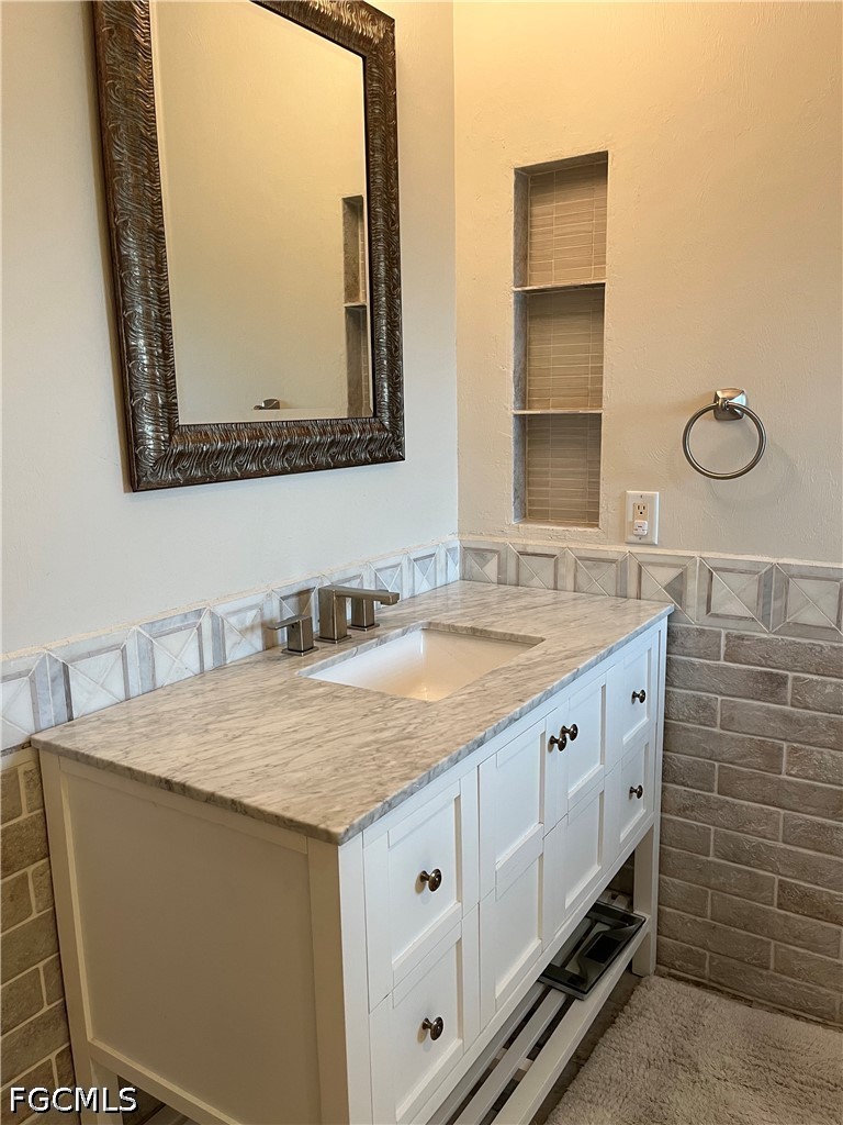 3 Bed Pool Home for Sale in Cape Coral, photo 21
