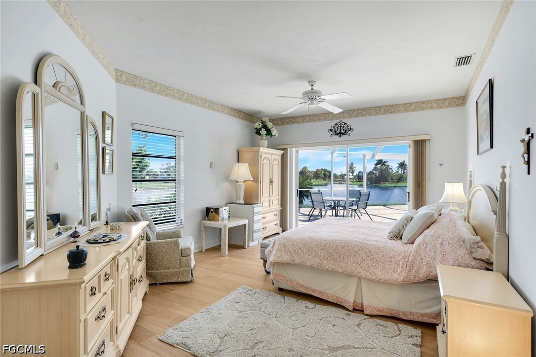 4 Bed Pool Home for Sale in The Forest, photo 21