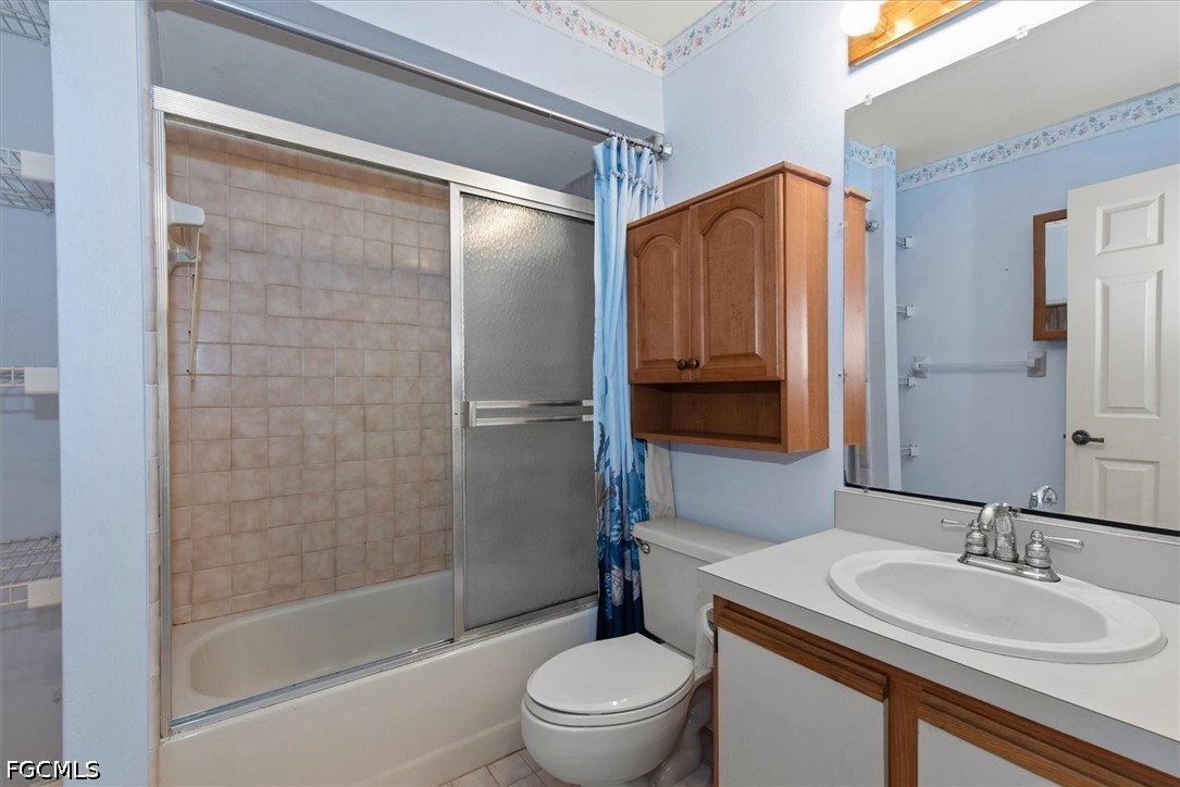 3 Bed SingleFamilyResidence for Sale in Cape Coral, photo 21