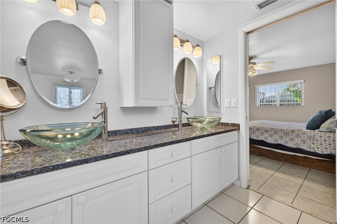 3 Bed Pool Home for Sale in Cape Coral, photo 21