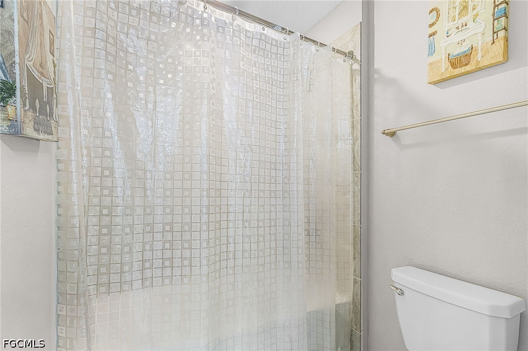 5 Bed Pool Home for Sale in Trails Edge, photo 21