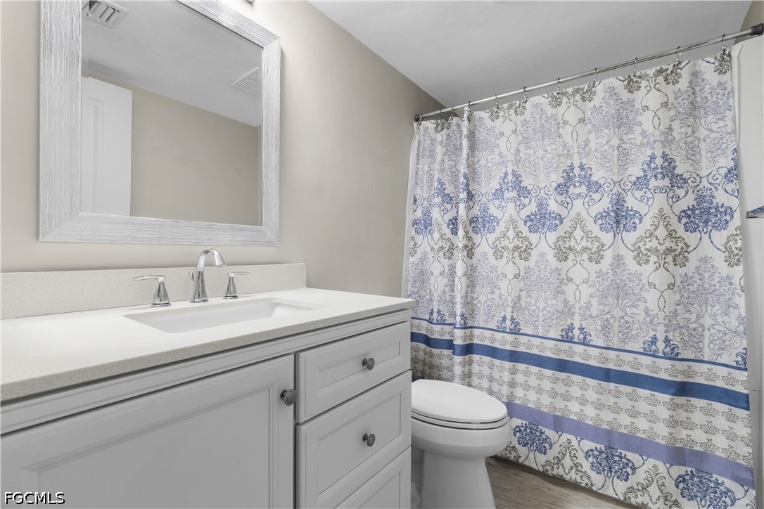 2 Bed Waterfront Home for Sale in Cape Coral, photo 21