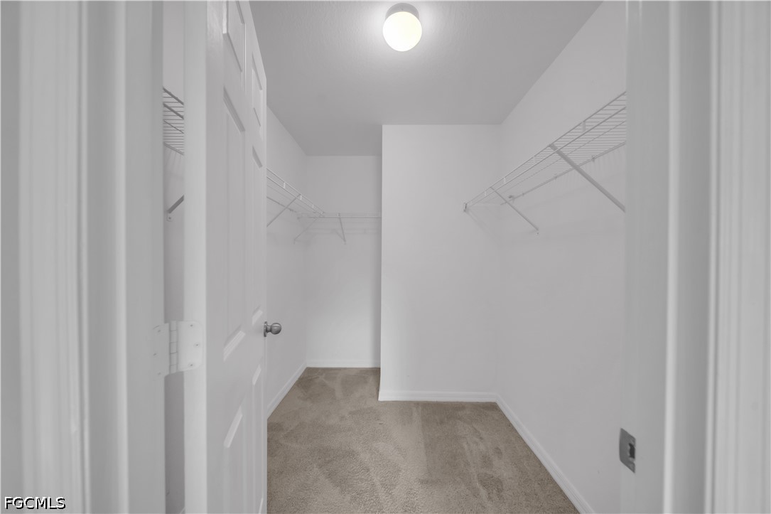 3 Bed SingleFamilyResidence for Sale in Lehigh Acres, photo 21