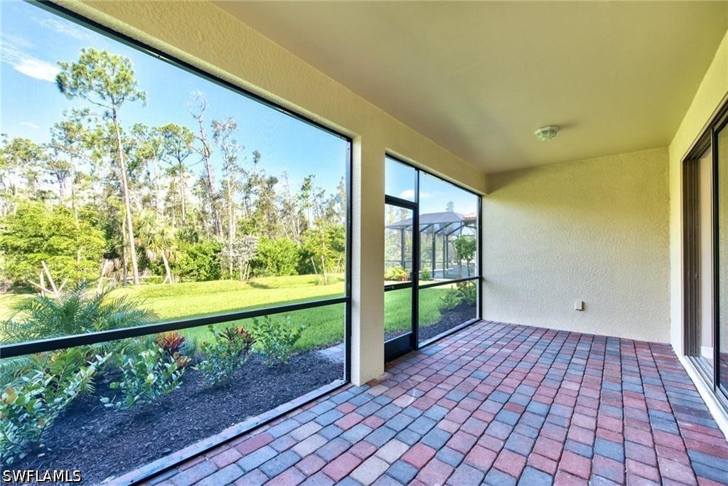4 Bed SingleFamilyResidence for Sale in Naples, photo 21