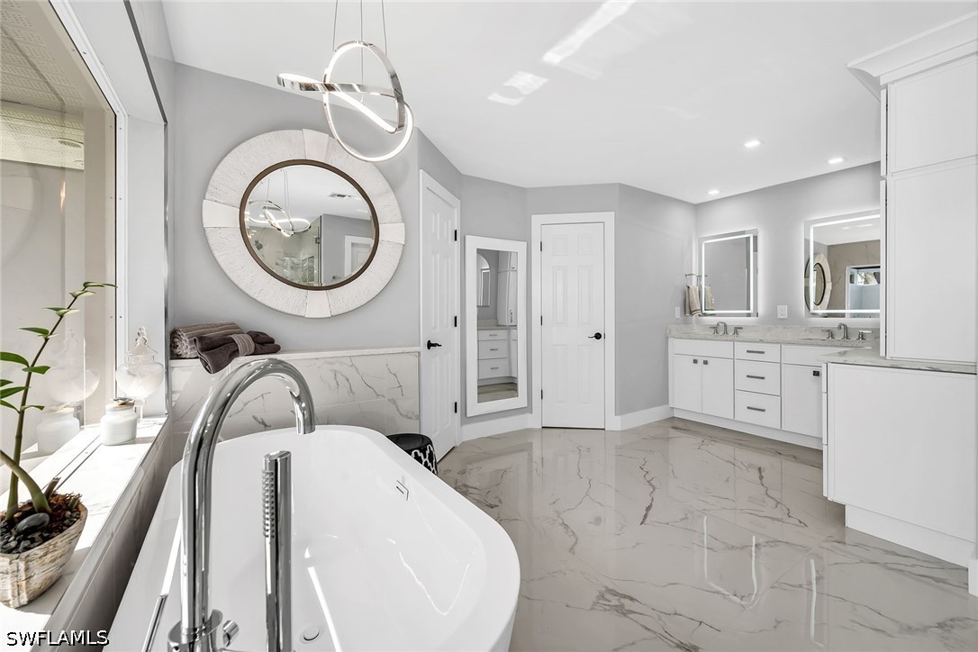 5 Bed Pool Home for Sale in Marco Island, photo 21