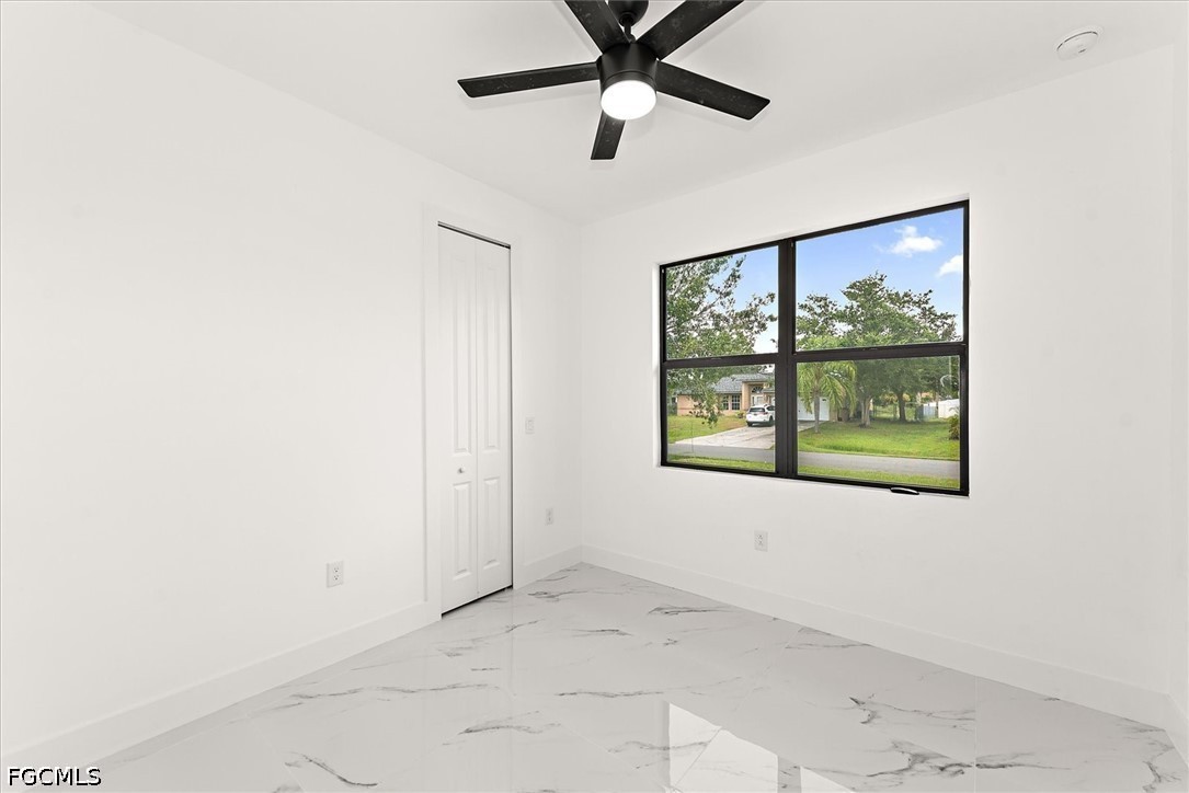 4 Bed SingleFamilyResidence for Sale in Buckingham Park, photo 21