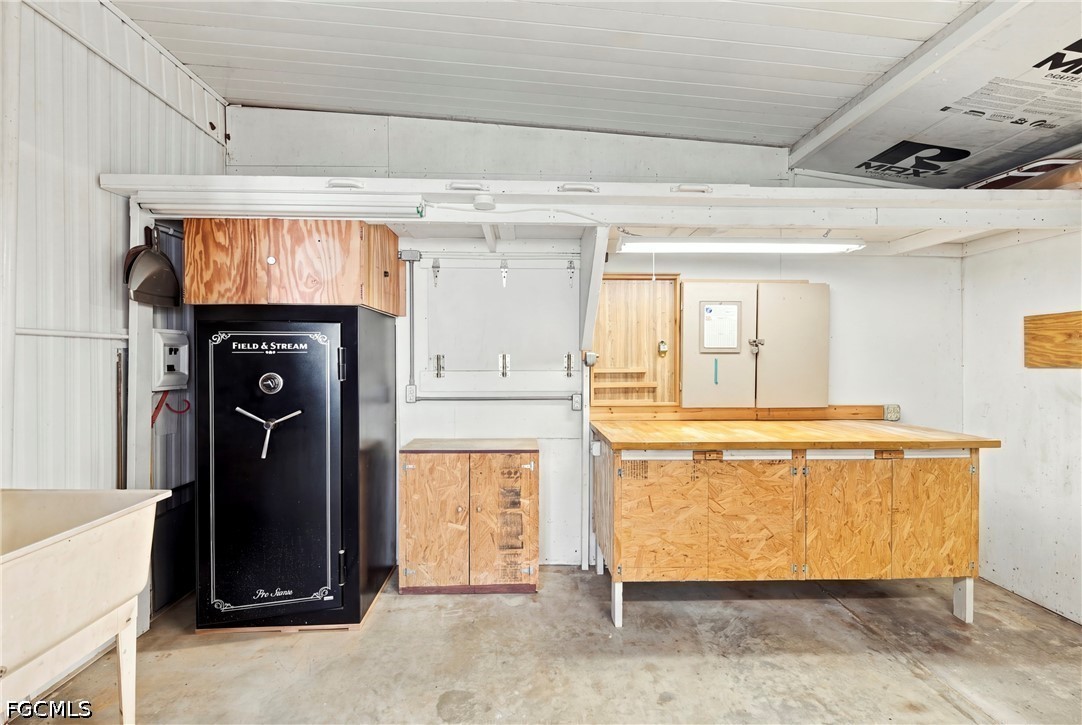 3 Bed ManufacturedHome for Sale in Carriage Village, photo 21