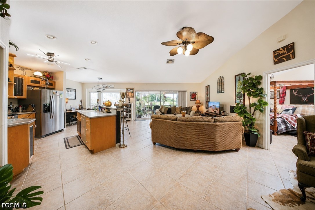 6 Bed Duplex for Sale in Lochmoor, photo 21