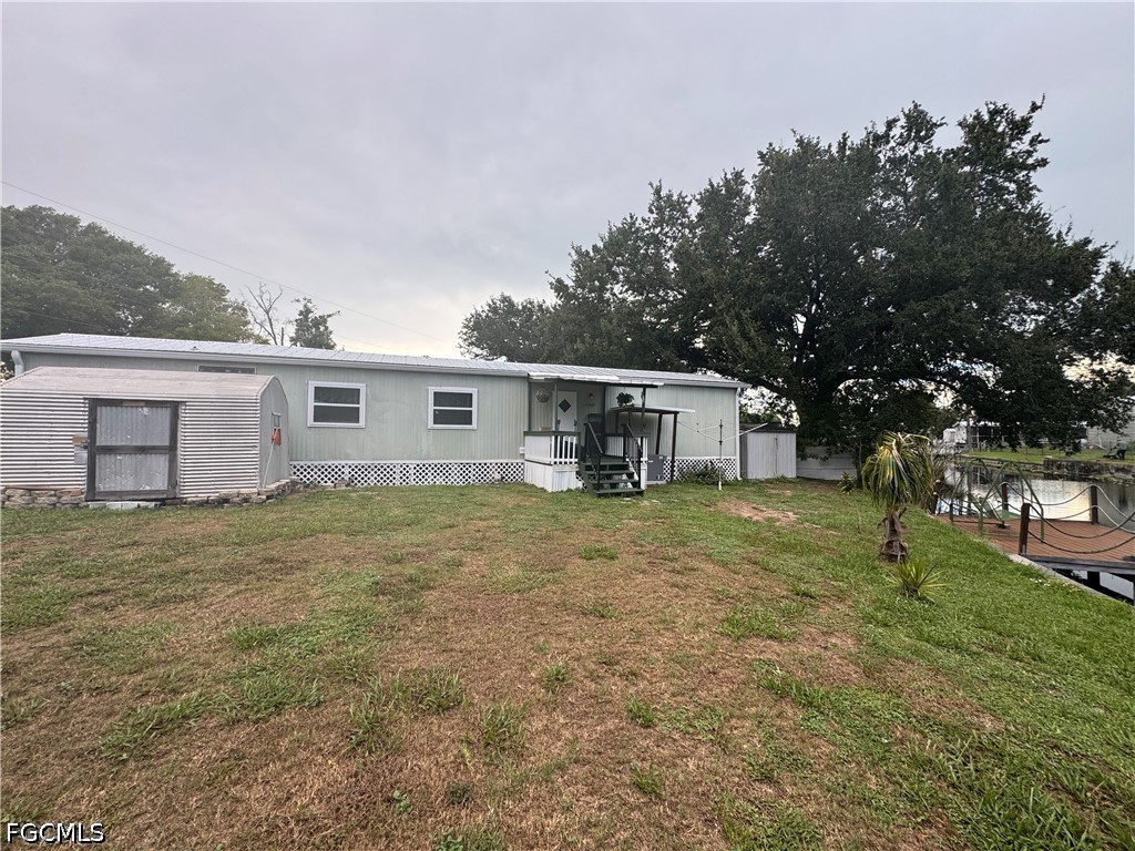 2 Bed Waterfront Home for Sale in Okeechobee, photo 21
