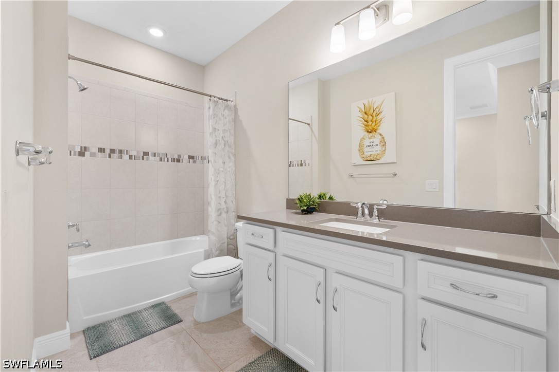 3 Bed Pool Home for Sale in Naples, photo 21