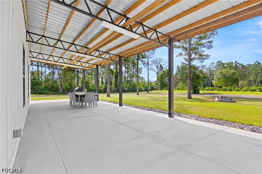 Residential for Sale in Acreage, photo 21