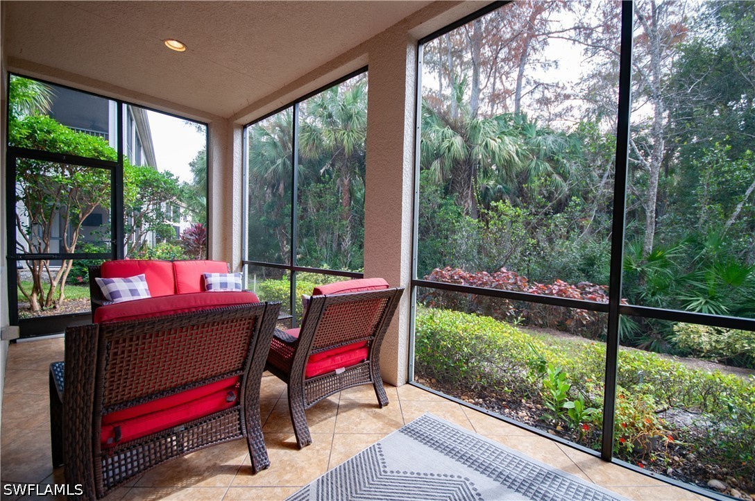 2 Bed Waterfront Home for Sale in Cassia, photo 21