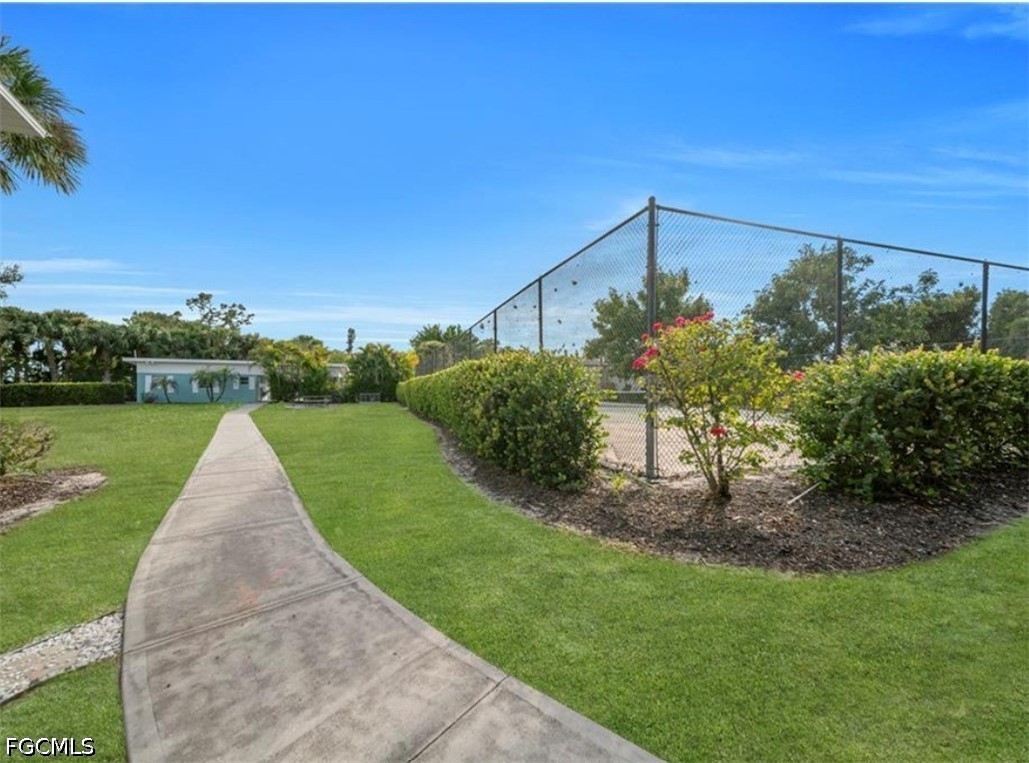 2 Bed Condominium for Sale in Fort Myers, photo 21
