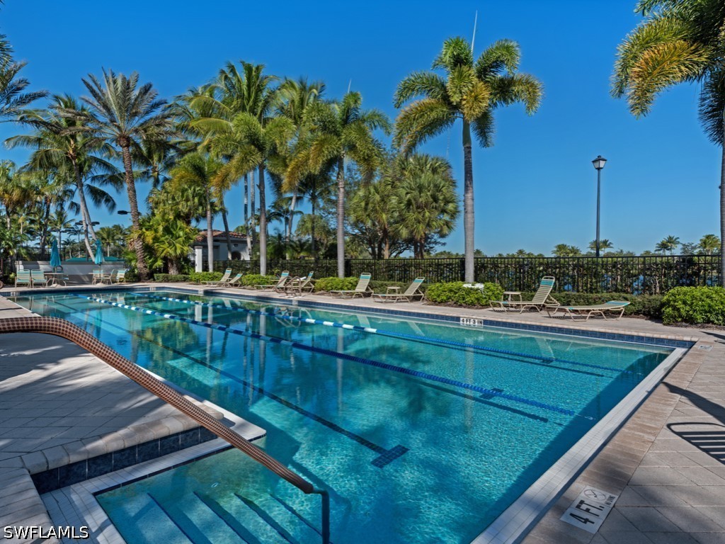 3 Bed Pool Home for Sale in Island Walk, photo 21