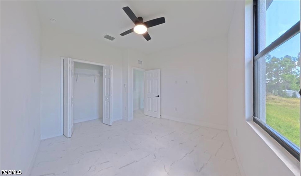 3 Bed SingleFamilyResidence for Sale in Lehigh Acres, photo 21