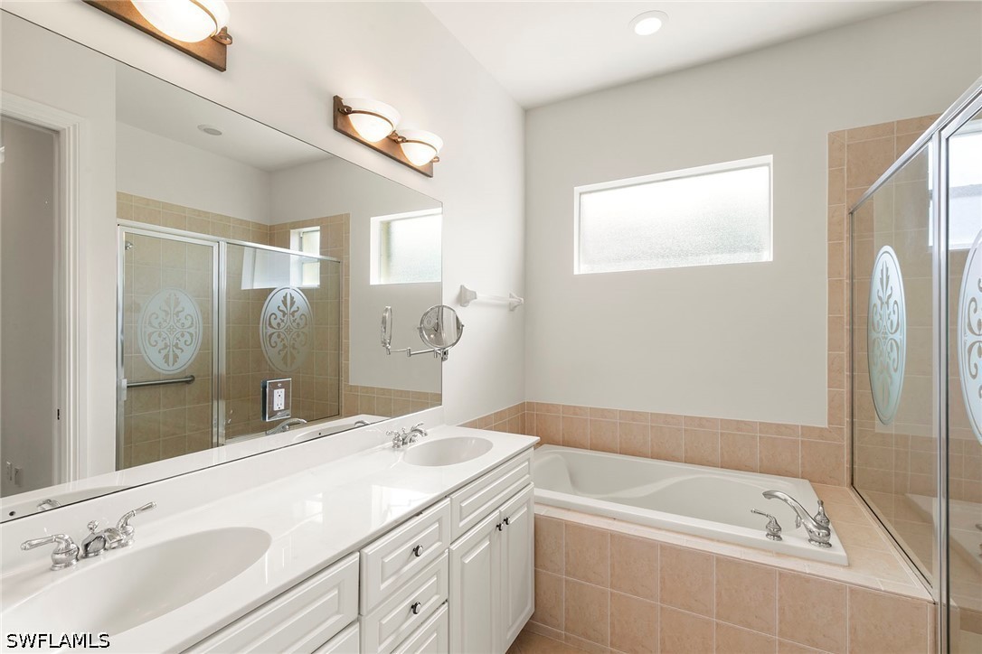 3 Bed Pool Home for Sale in Masters Reserve, photo 21