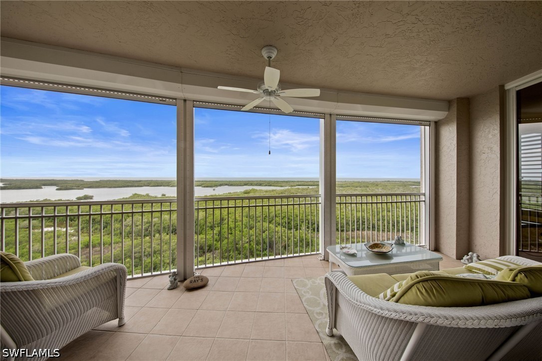2 Bed Waterfront Home for Sale in Naples, photo 21
