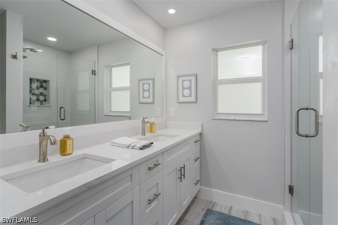 2 Bed Waterfront Home for Sale in Pavilion Club, photo 21
