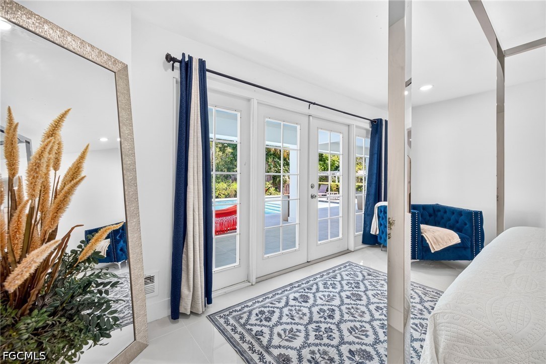 4 Bed Pool Home for Sale in Valencia Terrace, photo 21